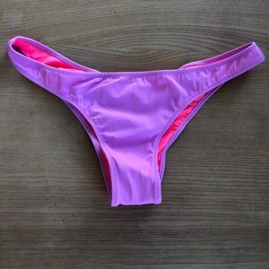 Victoria’s Secret ruched bikini bottom, pink, Med